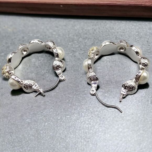 Pierced White Earrings Simulated Half Pearls Rhinestones Hoop Women - Picture 5 of 6